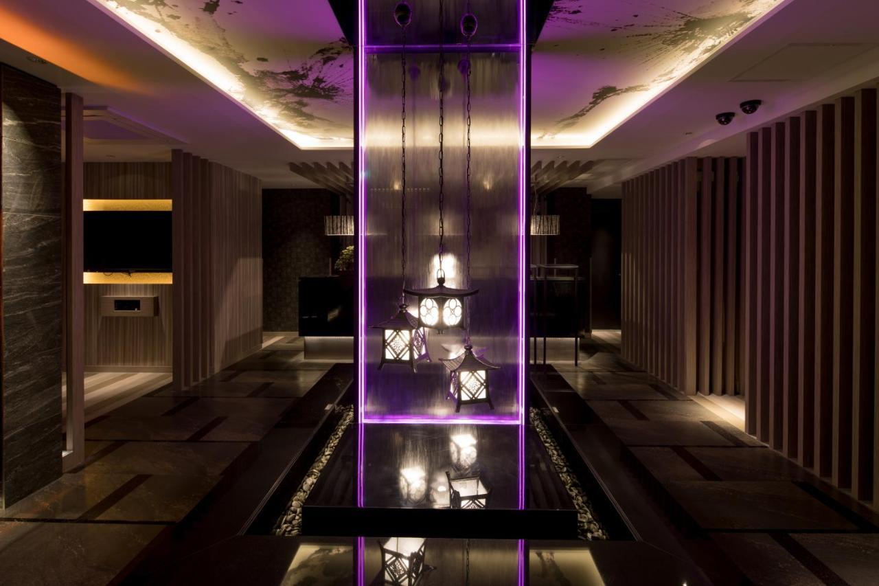 Hotel do amor Sen (adults Only)